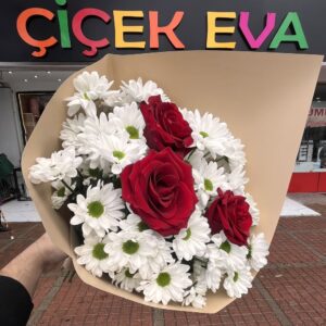 Papatya ve 3 Gül Buketi