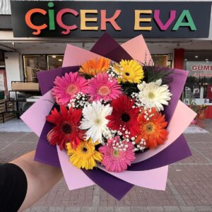 11 Renkli Gerbera Buketi – Renklerin Diliyle